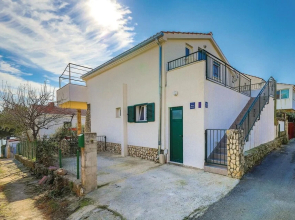 Beautiful Apartment in Seget Vranjica With 2 Bedrooms and Wifi