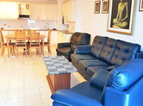 Sea View 1 bed Apartment
