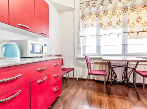 404. Prostornye apartamenty v tsentre