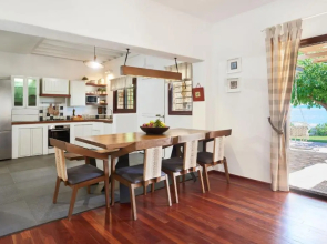DEVELIKIA PRIVATE VILLA 3- Ierissos
