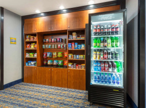 La Quinta Inn & Suites by Wyndham Columbus West - Hilliard