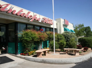 Antelope Hills Inn-Suites