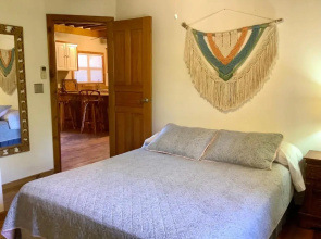 Reef Beach House - for 4