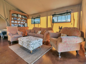 Luxury Under Canvas
