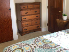 Kennebunk Home w/ Yard < 1 Mile to Dock Square!