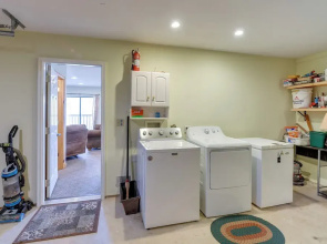 Mountain-view Robbinsville Cabin w/ Hot Tub!