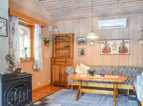 Nice Home in Ølensvåg With 3 Bedrooms and Wifi