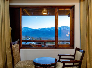 Hotel Karma Residency