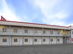 Motel Next Automated self check in Motel