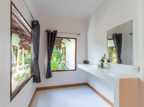 Crystal Bay Yacht Club