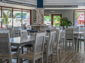 Smartline Meridian Hotel