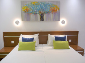 Loutsiana Hotel Apts