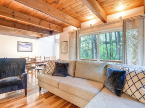 Hot Tub, Near Saco River! Summer Family Getaway