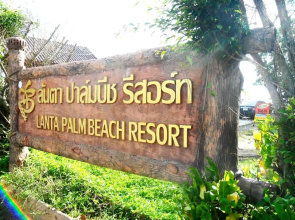 Lanta Palm Beach Resort