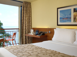 Coral Strand Smart Choice Hotel