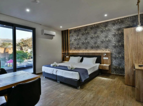 Del Mar by Estia 'Adults Only'