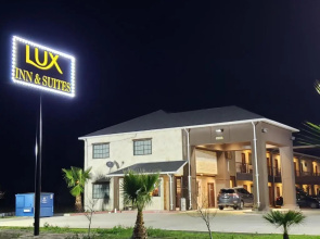 Lux Inn and Suites