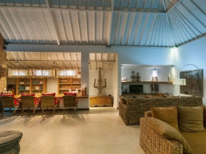 Villa Maxceo