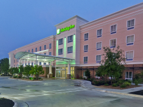 Holiday Inn Austin Airport by IHG