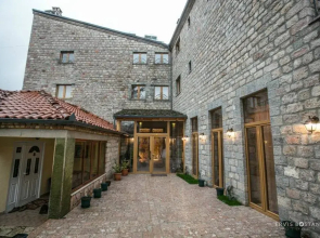 Guesthouse Villa Falo