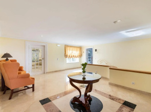 Estoril Luxury Suites & Spa