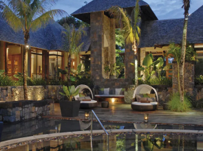 Royal Palm Beachcomber Luxury