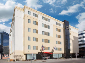Hampton Inn & Suites Denver-Downtown