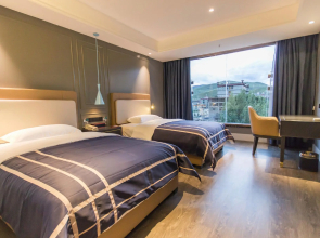 LANO Hotel Sichuan Ganzizhou Daocheng County Binhe Road