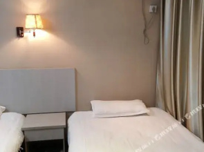 Yexian Huamao Hotel