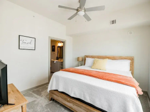 2br Fully Furnished Apartment Uptown - Boa Stadium 2 Bedroom Apts by RedAwning