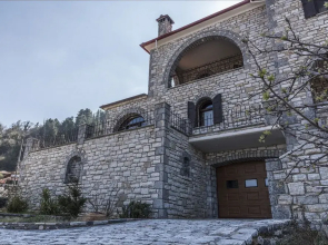 Stone Mansion Anavryti