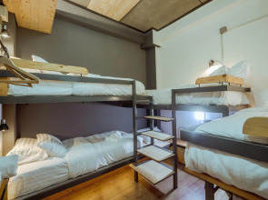 Zeds Hostel Bangkok