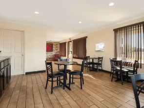 Travelodge Santee