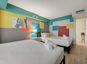 STS 1160 On Strip Sleeps 16 No Resort Fee