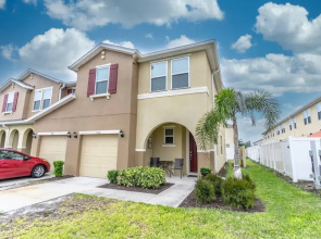 5134 Compass Bay