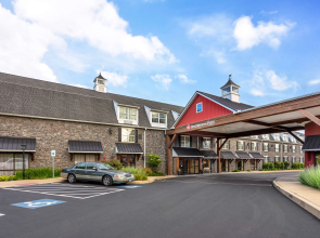 Best Western Plus Intercourse Village Inn & Suites