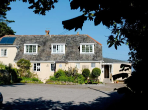 YHA Lands End Hostel