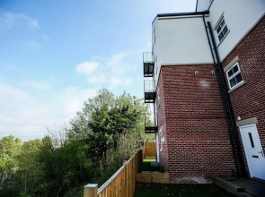 Cloud 89 Service Apartments