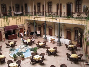 Otel Dülgeroglu Usak