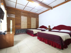 Kampung Pa'go Resort Hotel By Zuzu