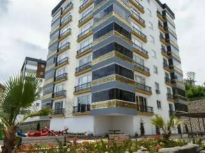 Golden Star Suites