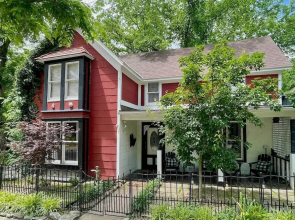 Walk to Dtwn: Historic Home in Eureka Springs