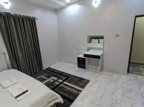 Fixxers Luxury Apartments