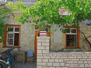 Lili Luxury Cottage in Ozias