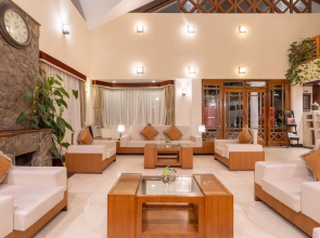 Summit Lillium Hotel & Spa