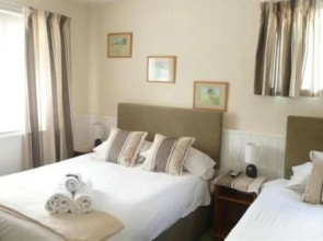 Acacia Guest House