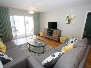 Amalfi Coast Resort B313 by Destin Getaways