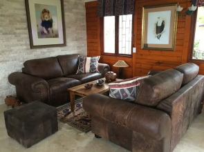 Fish Eagle Lodge