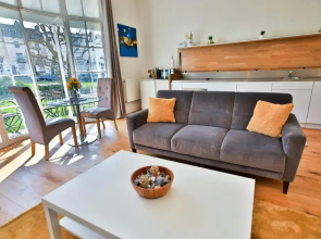 41B Wellington Suites