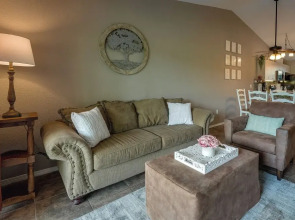 Centrally Located Branson Condo: Step-free Access